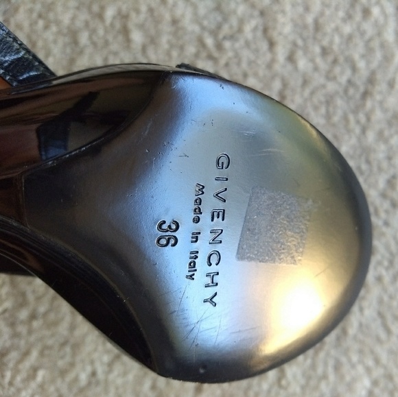 Givenchy Stappy Sandals - Picture 5 of 6